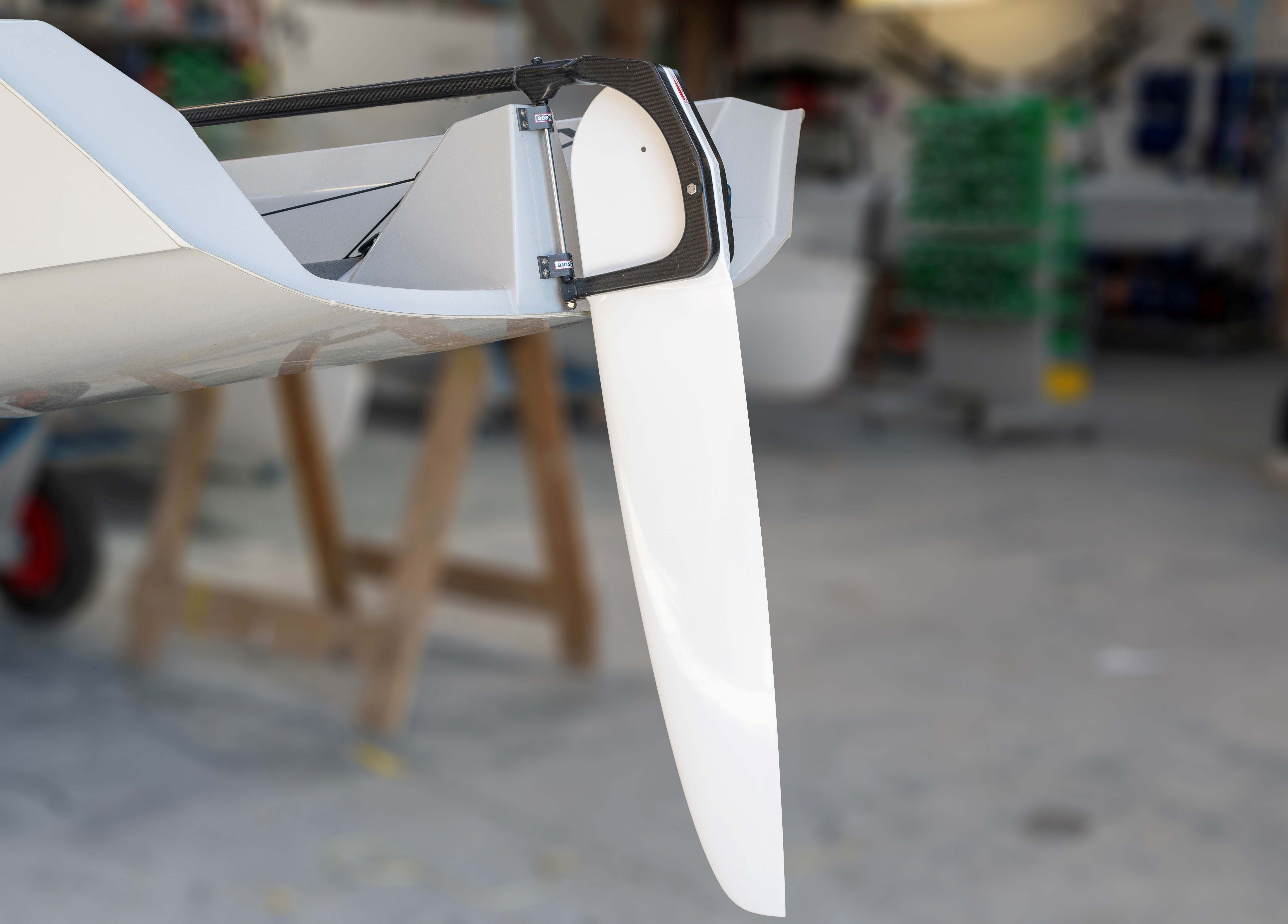 One-piece rudder / tiller system